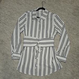 Classic Blouse With Lace Up Belt